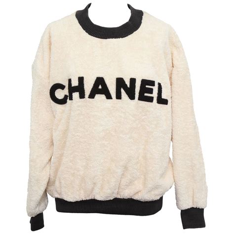 used chanel sweater|Chanel hoodie and sweatpants.